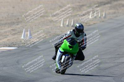 media/Mar-12-2022-SoCal Trackdays (Sat) [[152081554b]]/Turn 10 Braking Zone (11am)/